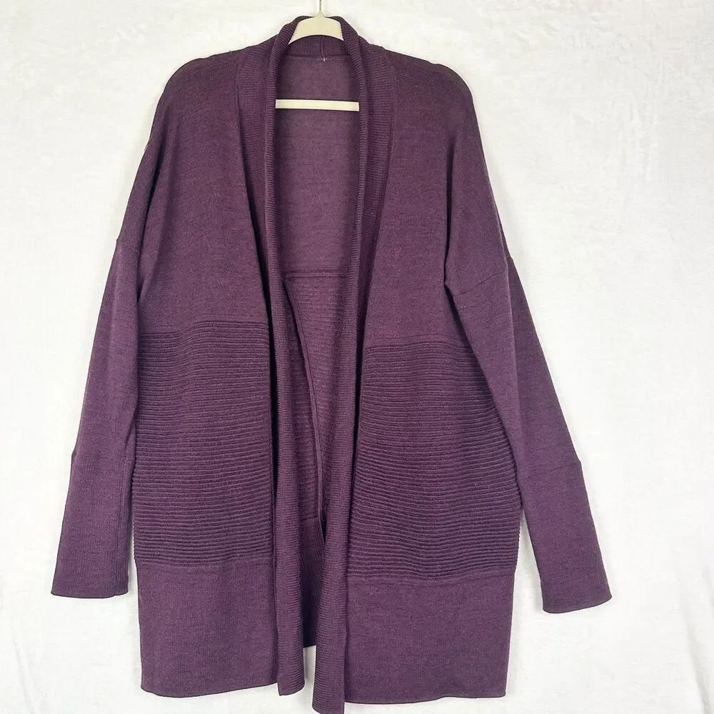 Lululemon Women's Sit In Lotus Wrap II Size 12 Plum Purple Merino Wool